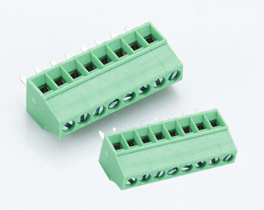 <p>PCB 万搏网页版登录入口器用于万搏网页版登录入口电线和印刷电路板，以实现信号、数据和电力传输。</p>